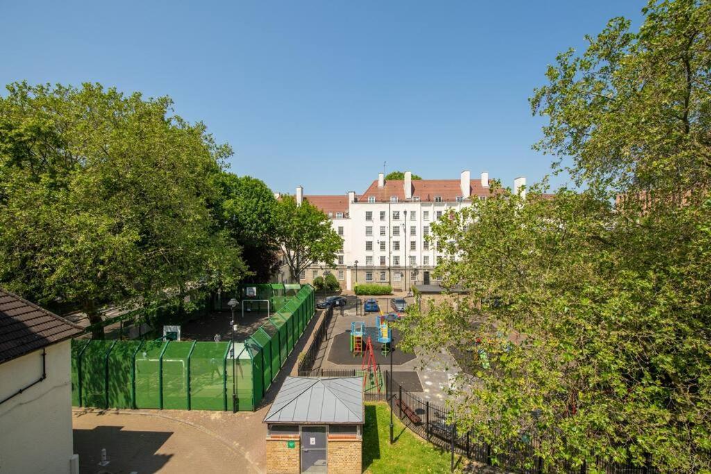 Charming 2 Bedroom Flat In The Heart Of Kings Cross, London Eksteriør bilde