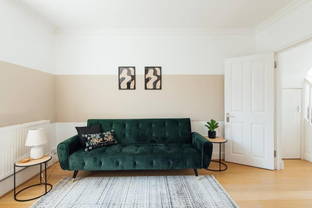 Charming 2 Bedroom Flat In The Heart Of Kings Cross, London Eksteriør bilde